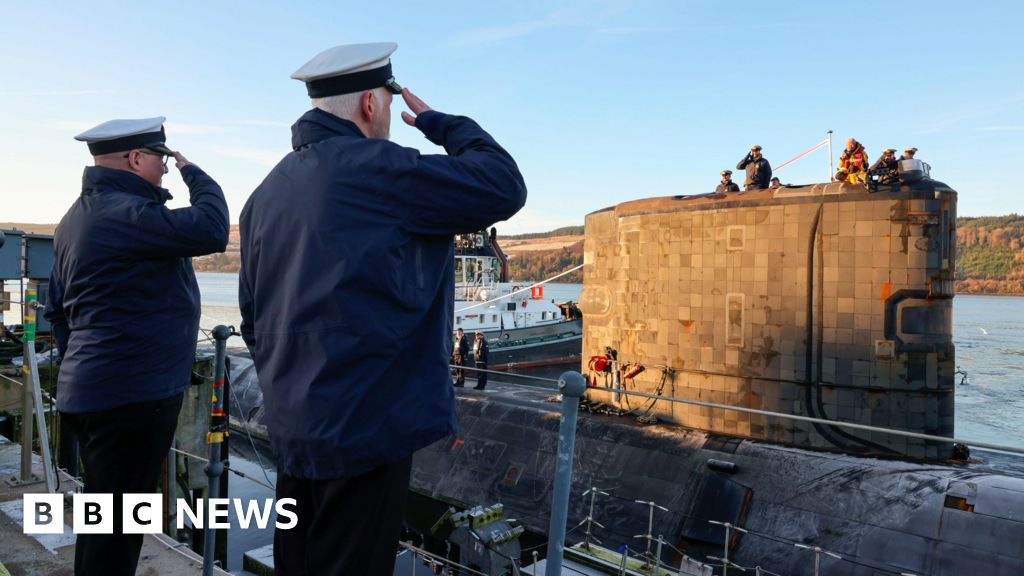 UK's last Trafalgar submarine makes final voyage