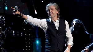 Beatles Reunite as Paul McCartney Brings Out Ringo Starr on Tour