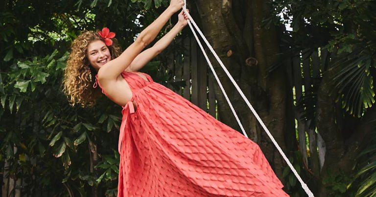 Free People’s Vibrant Vacation Looks Are Next Level