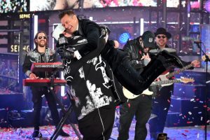 ‘Dick Clark’s New Year’s Rockin’ Eve’ Stays Steady Year-Over-Year