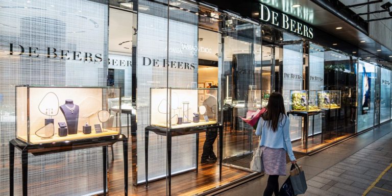 De Beers is sitting on a $2 billion pile of diamonds as demand slumps — ‘It’s been a bad year’