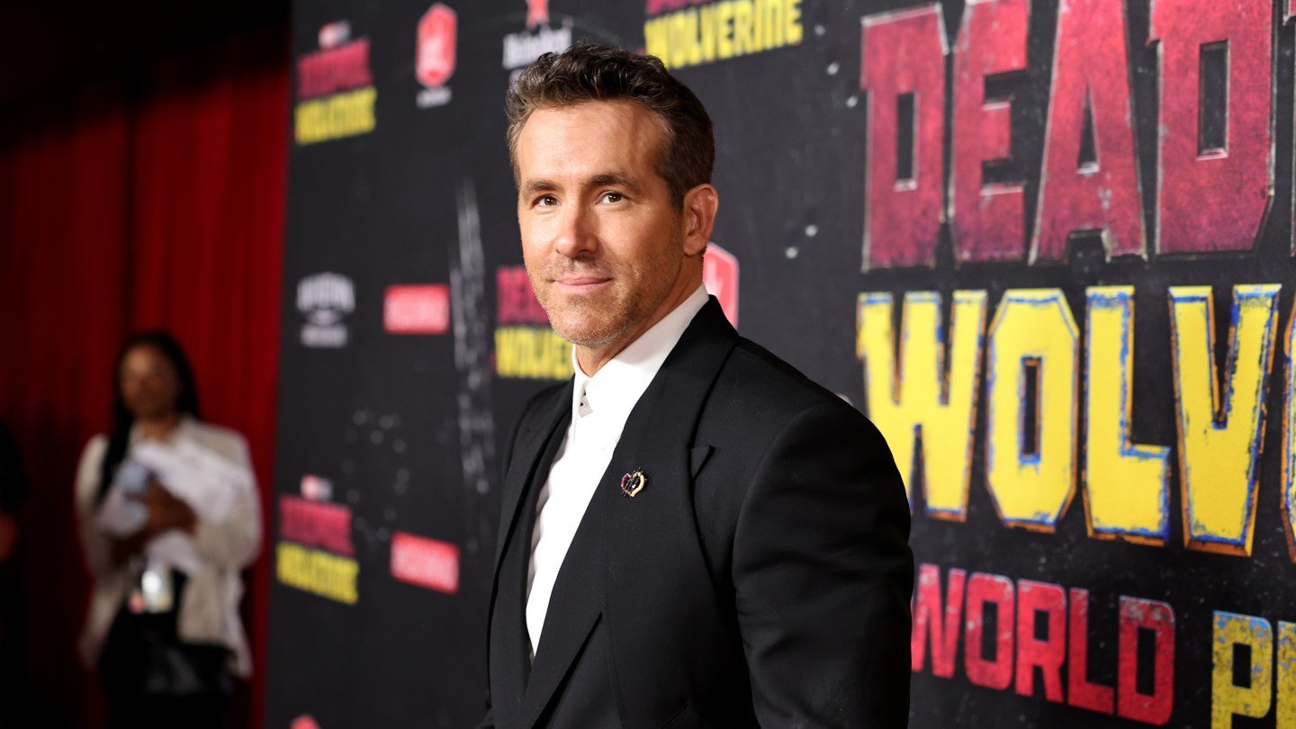 Ryan Reynolds Receives Order of Canada Honor