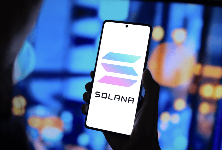 Solana Price Analysis: Trending Volume Suggests Bullish Breakout To $400 For SOL, 2 Other Altcoins Ready To Rocket Past Their ATHs