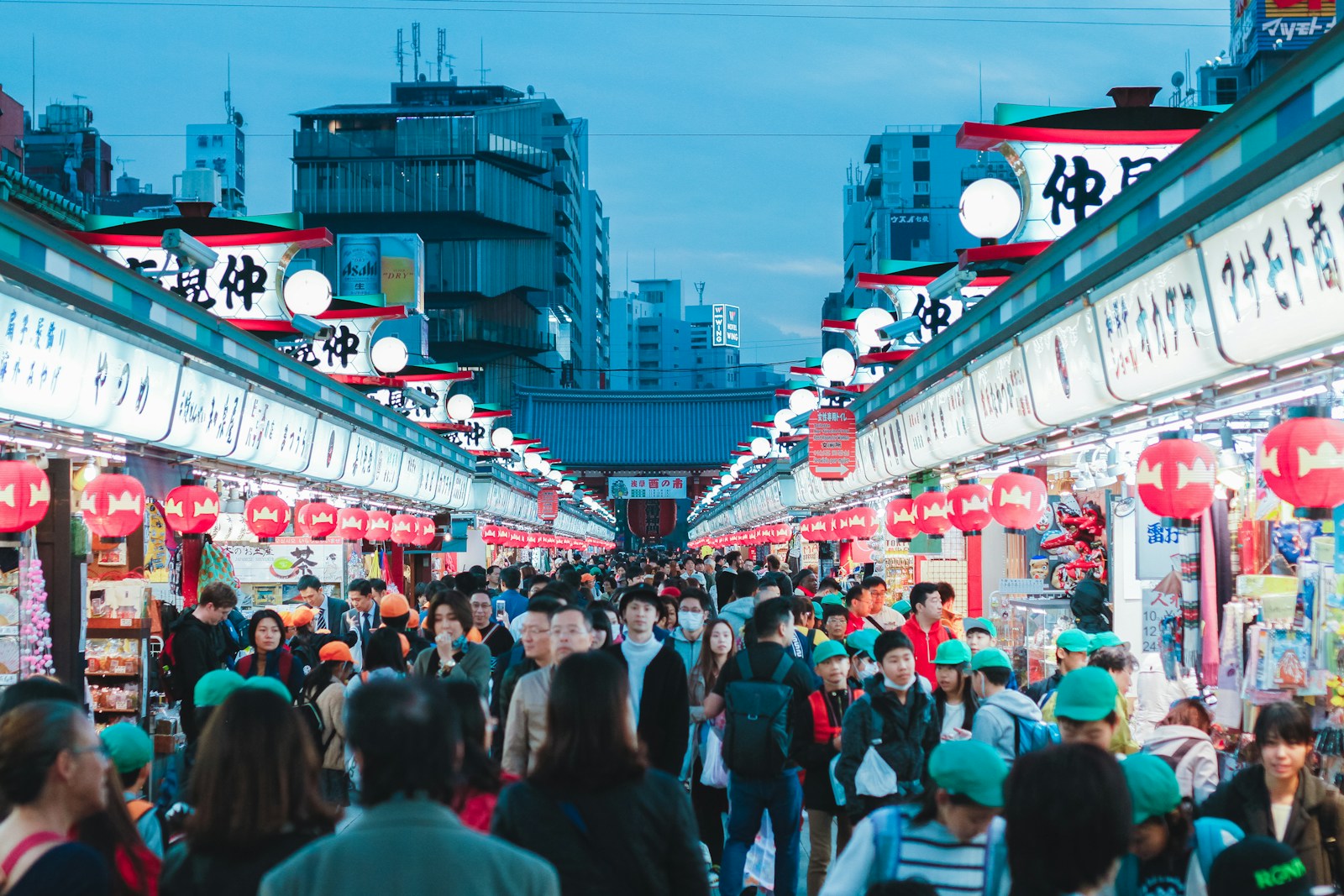 Nakamise-Dōri one of best Markets in Tokyo