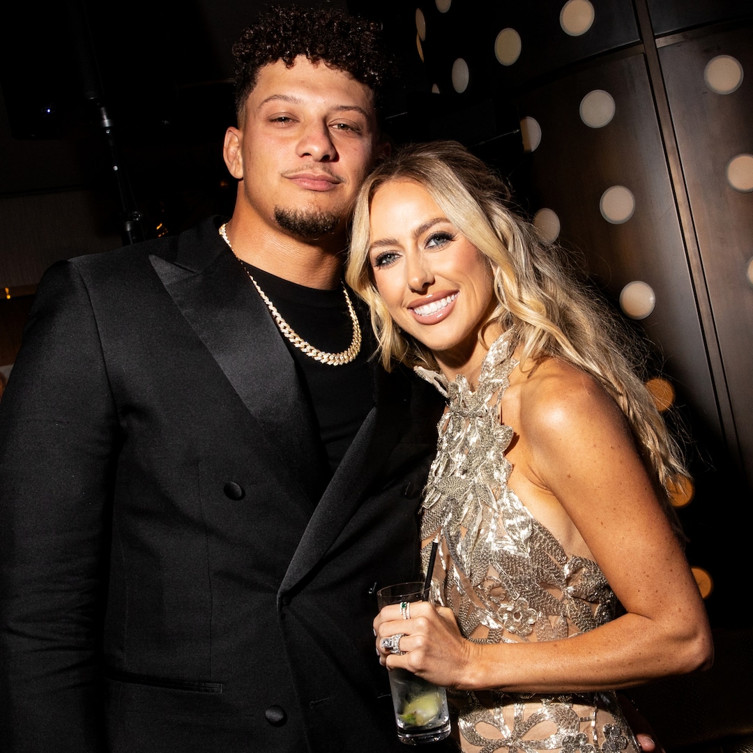 Pregnant Brittany Mahomes Supports Patrick Mahomes After Ankle Injury