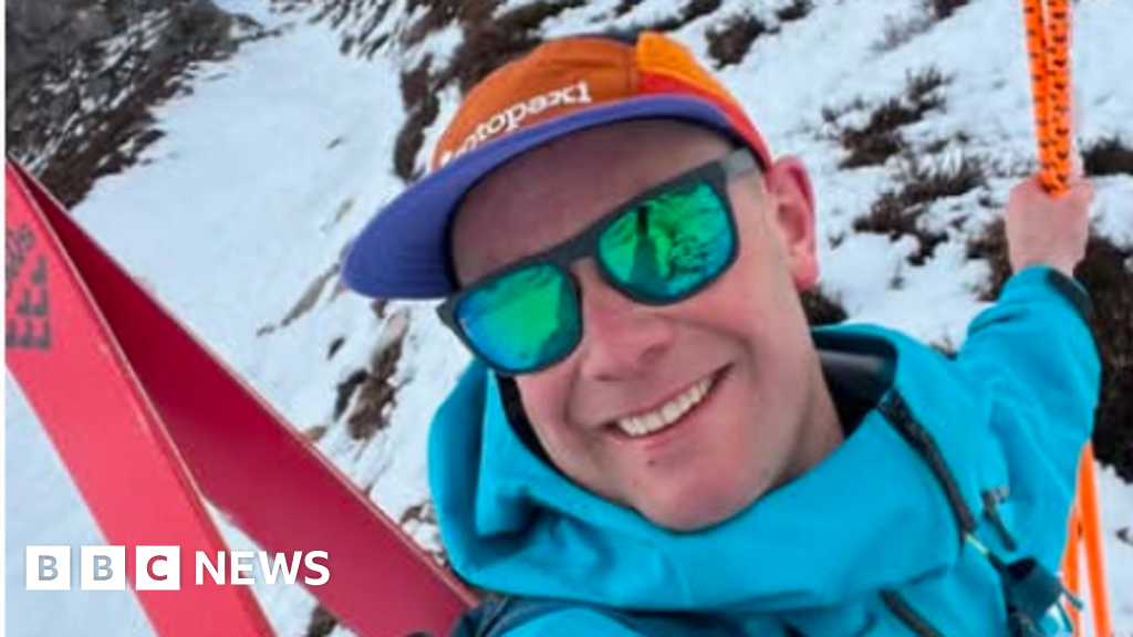 Body found in search for missing Cairngorms skier