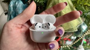 Apple’s cheapest AirPods 4 aren’t sonically superb, but one great perk keeps me coming back