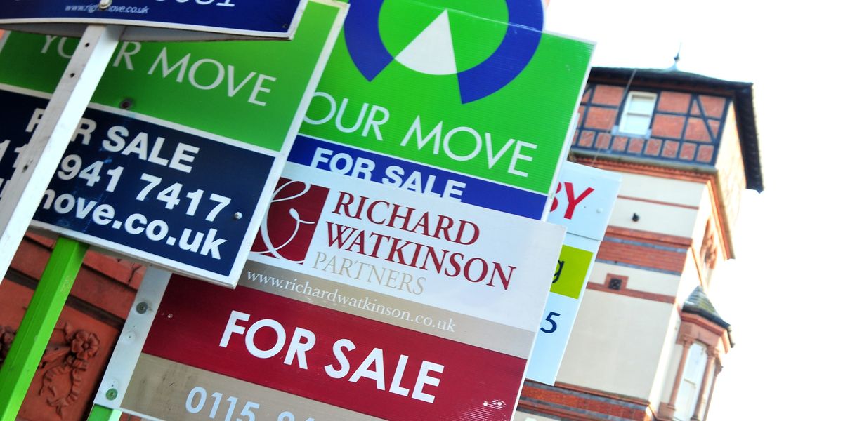 Average UK house price reached new record high of £298,083