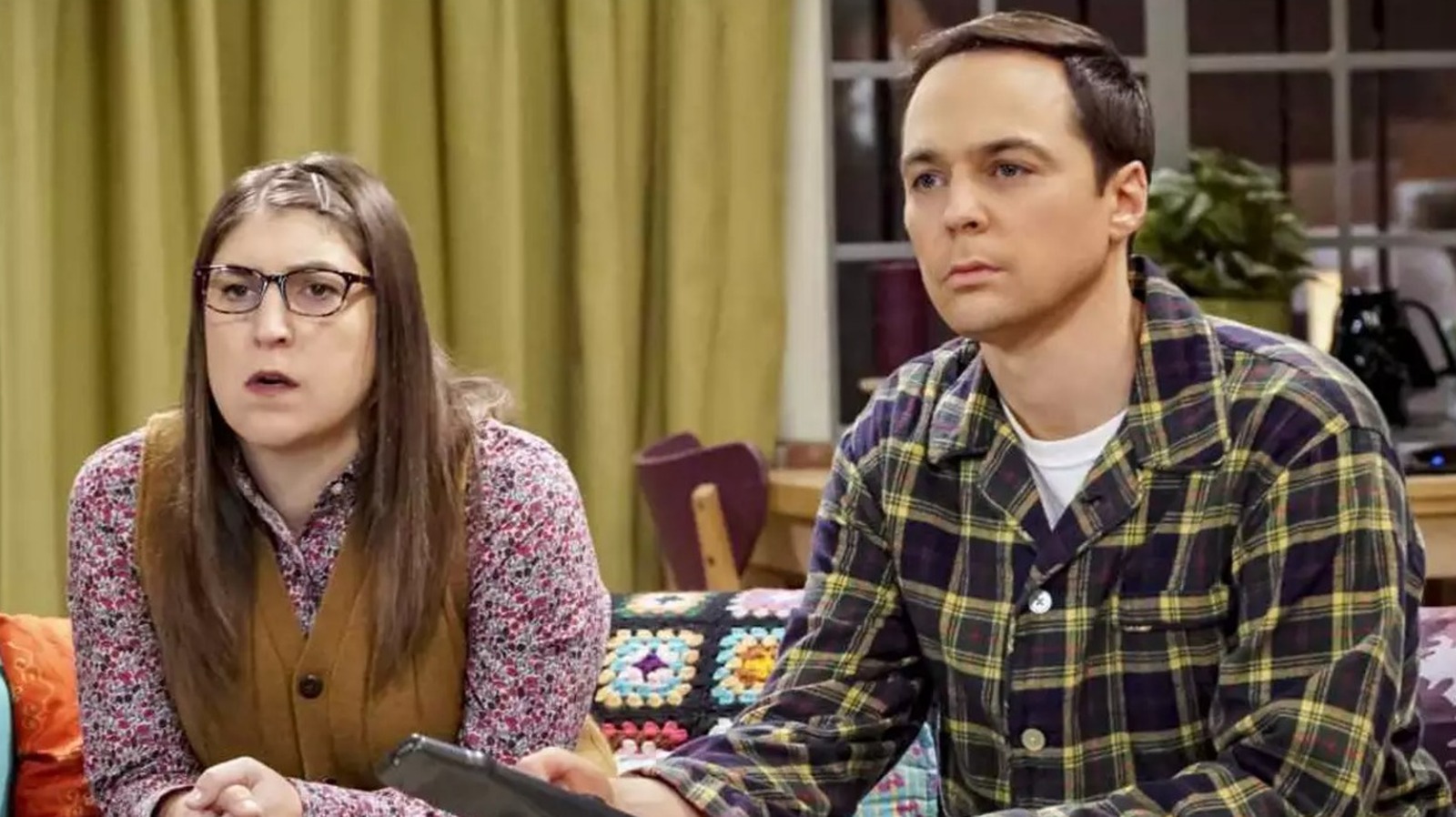 The Live Big Bang Theory Audience Went Wild Over This Moment Between Sheldon & Amy