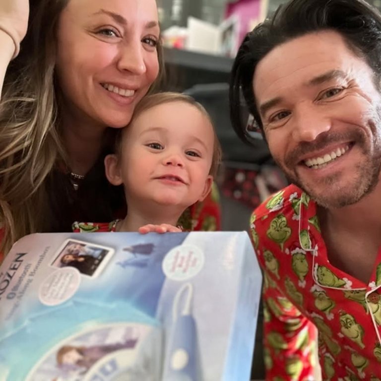 Kaley Cuoco’s Daughter’s Reaction to Visit From Santa is Pure Magic 