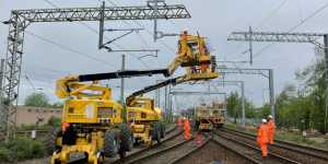 Britons warned of New Year travel chaos after £100k worth of cables stolen from major train project