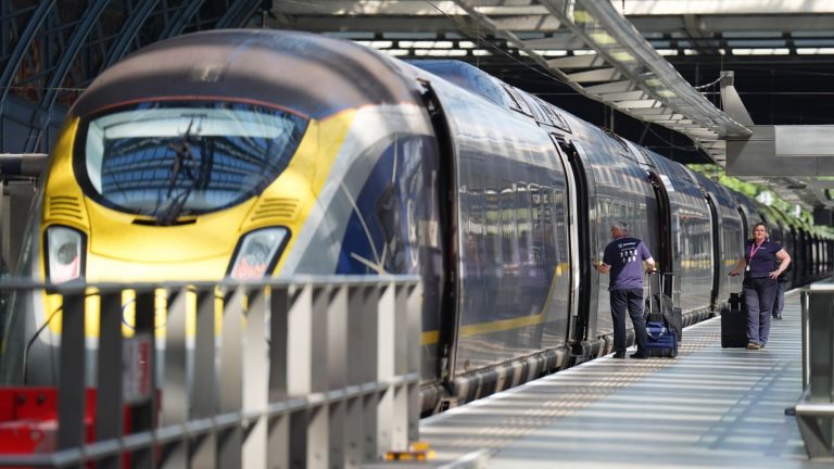 Eurostar passengers ‘trapped for hours’ in Channel Tunnel after train breaks down between London and Paris | UK News