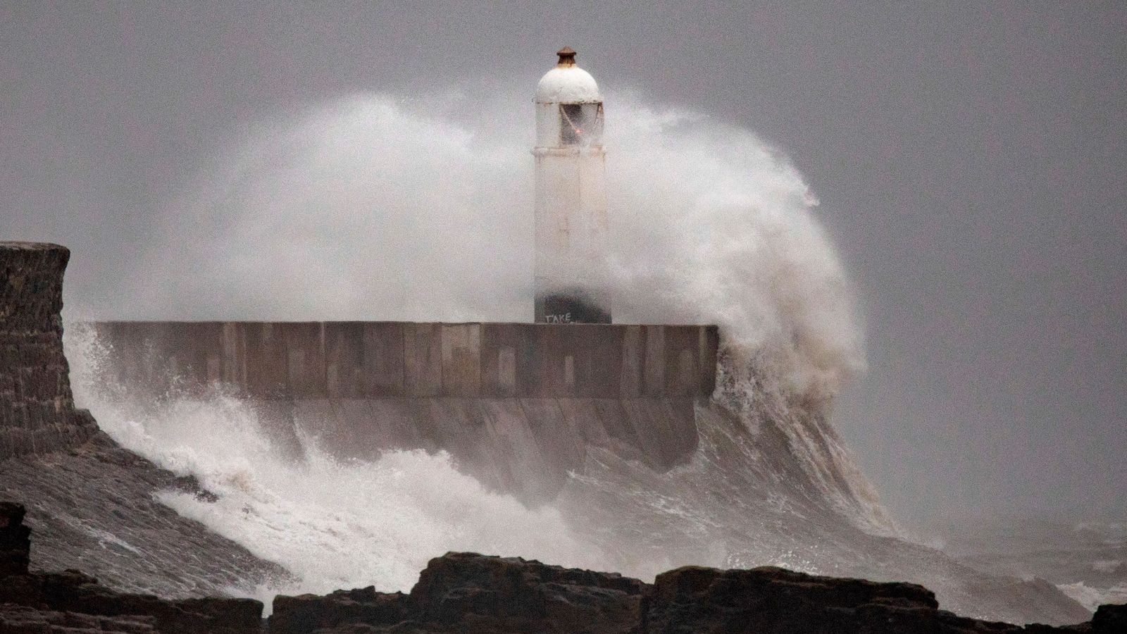 Storm Bert: Strong Waves Hitting Porthcawl Caption ** STORY AVAILABLE, CONTACT SUPPLIER** Where: Porthcawl, Wales, United Kingdom When: 23 Nov 2024 Credit: Joann Randles/Cover Images  (Cover Images via AP Images)