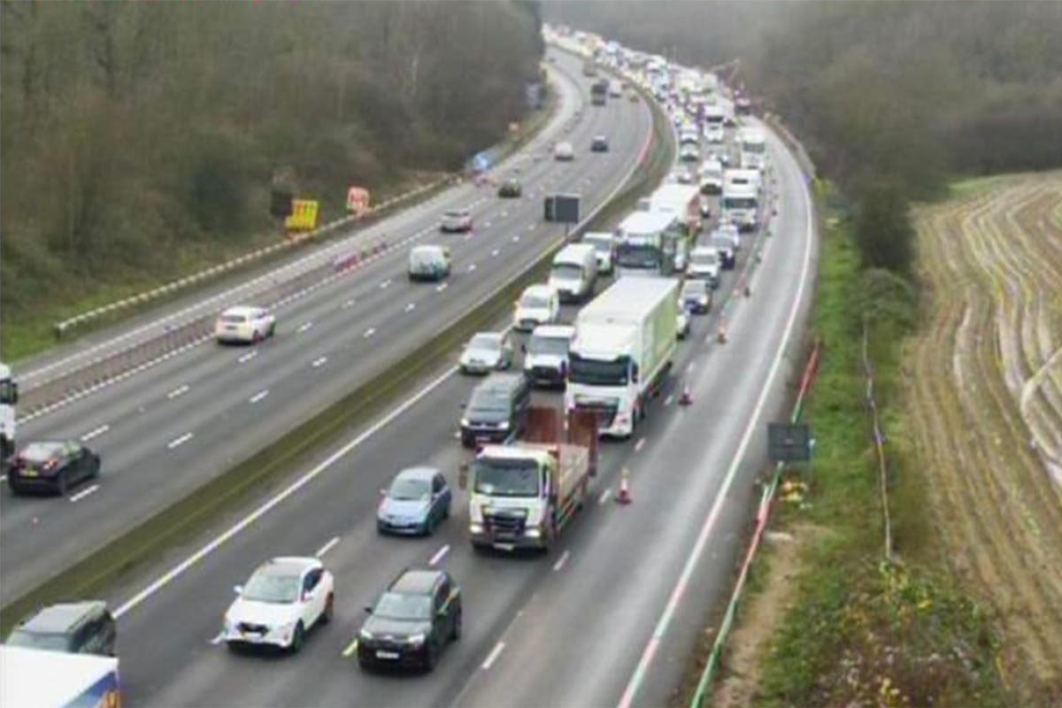 M25 and M26 closed after pedestrian hit by car in Essex and lorry fire in Kent