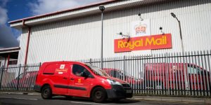 Labour approve £3.6bn bid for Royal Mail's parent company by Czech billionaire