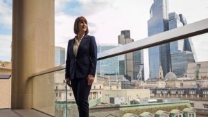 Rachel Reeves seeks to revive City of London links with China