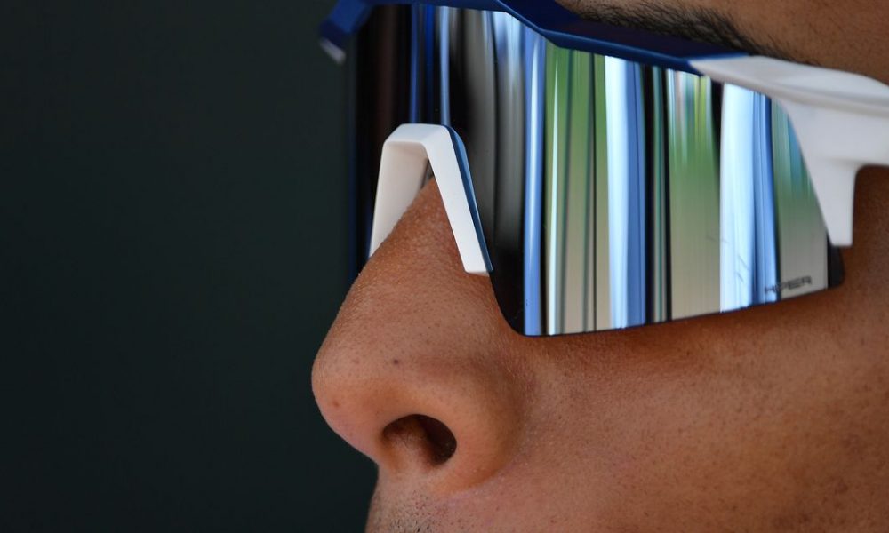 Meta’s next smart glasses may be with Oakley