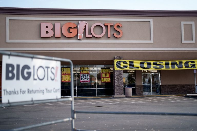 Big Lots Wins Approval of Rescue Deal After Creditor Backlash