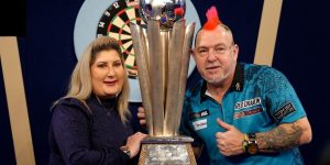 Peter Wright and wife ‘angry’ with Michael van Gerwen after questioning marriage