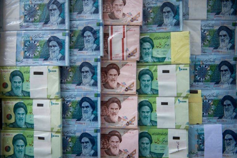 Iran FX Site Shuts as Cyber Attacks Jump Amid Central Bank Spat