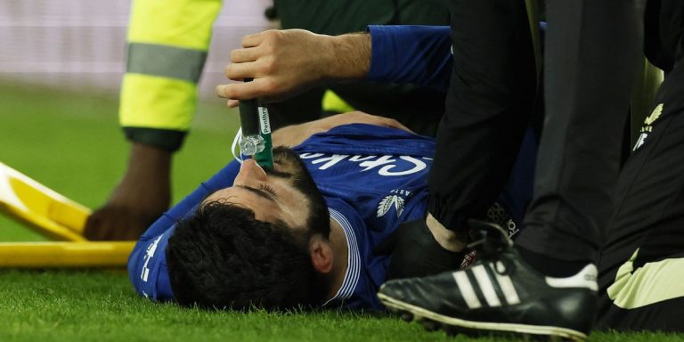 Armando Broja receives oxygen on pitch after horror injury as Everton loanee stretchered off