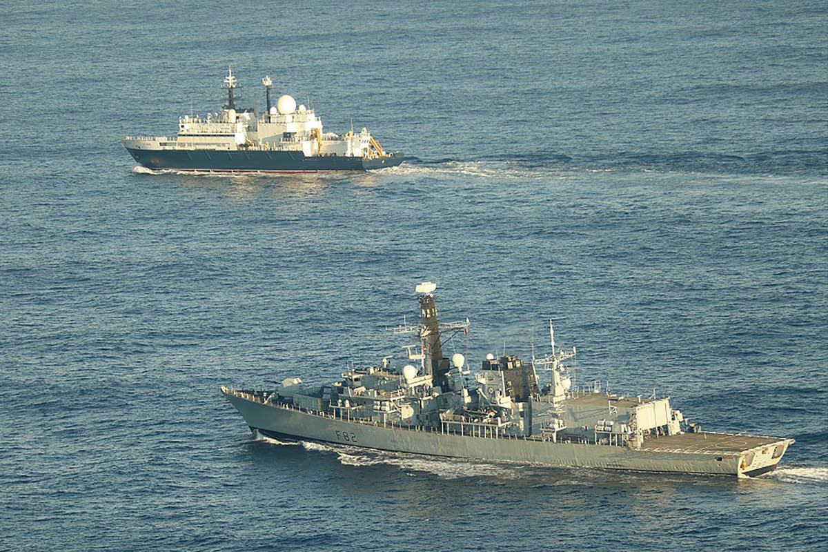 Royal Navy tracks Russian spy ship in English Channel as Putin warned: ‘We see you’