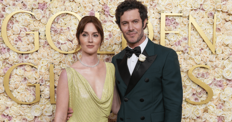 Leighton Meester & Adam Brody Make the Most of Their Golden Globes Appearance