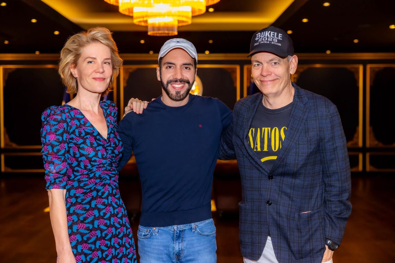 Stacey Herbert, Nayib Bukele and Max Keiser (El Salvador Bitcoin Office)