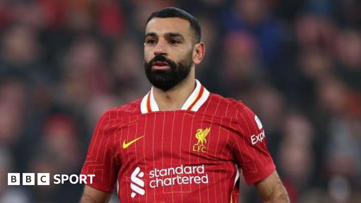 Liverpool: Mohamed Salah says no progress on new contract