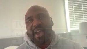 Ex-NY Giants Star Brandon Jacobs Praises Team For Keeping Brian Daboll, Joe Schoen