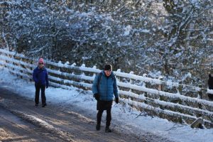 Weather - latest: Amber snow warnings for much of UK with up to 40cm forecast as temperatures fall to -7.4C