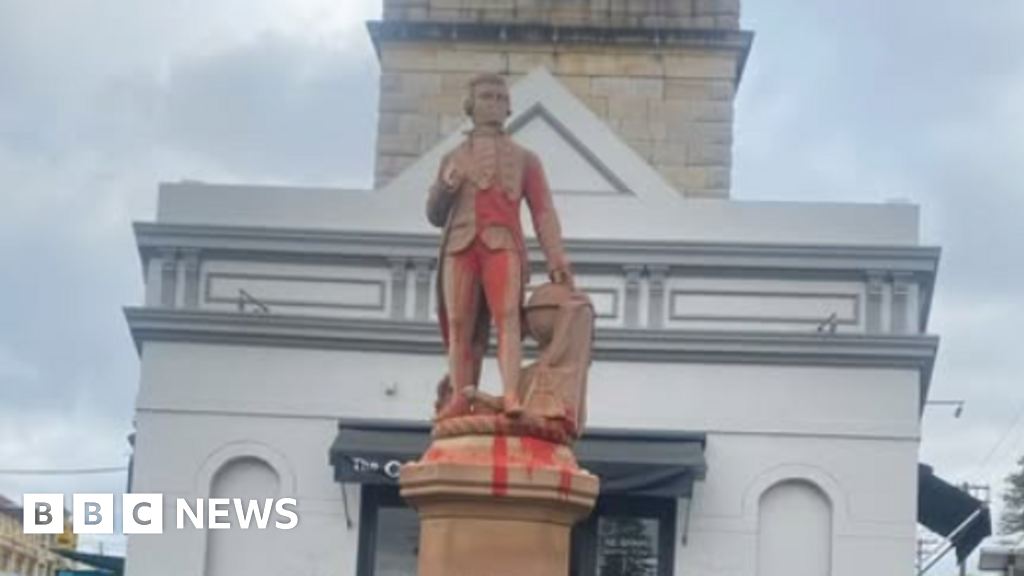 Captain Cook statue vandalised in Sydney ahead of Australia Day