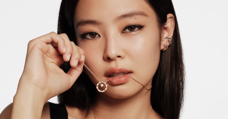 Jennie Wows in 2025 Chanel Coco Crush Jewelry Ad