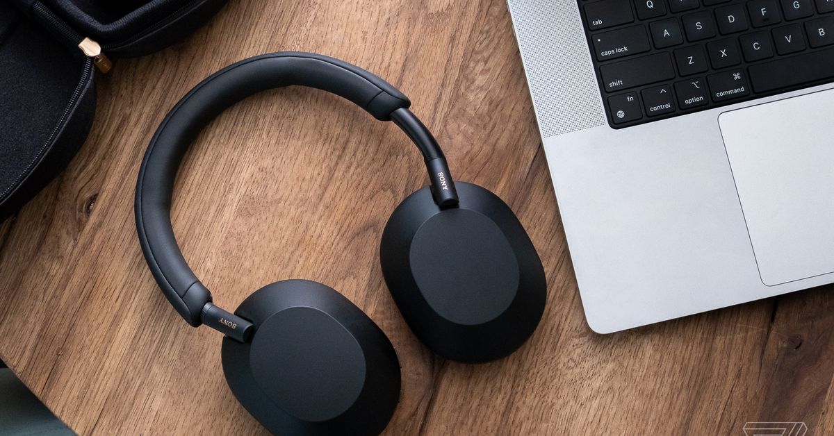 Sony’s new flagship noise-canceling headphones might be close to launch