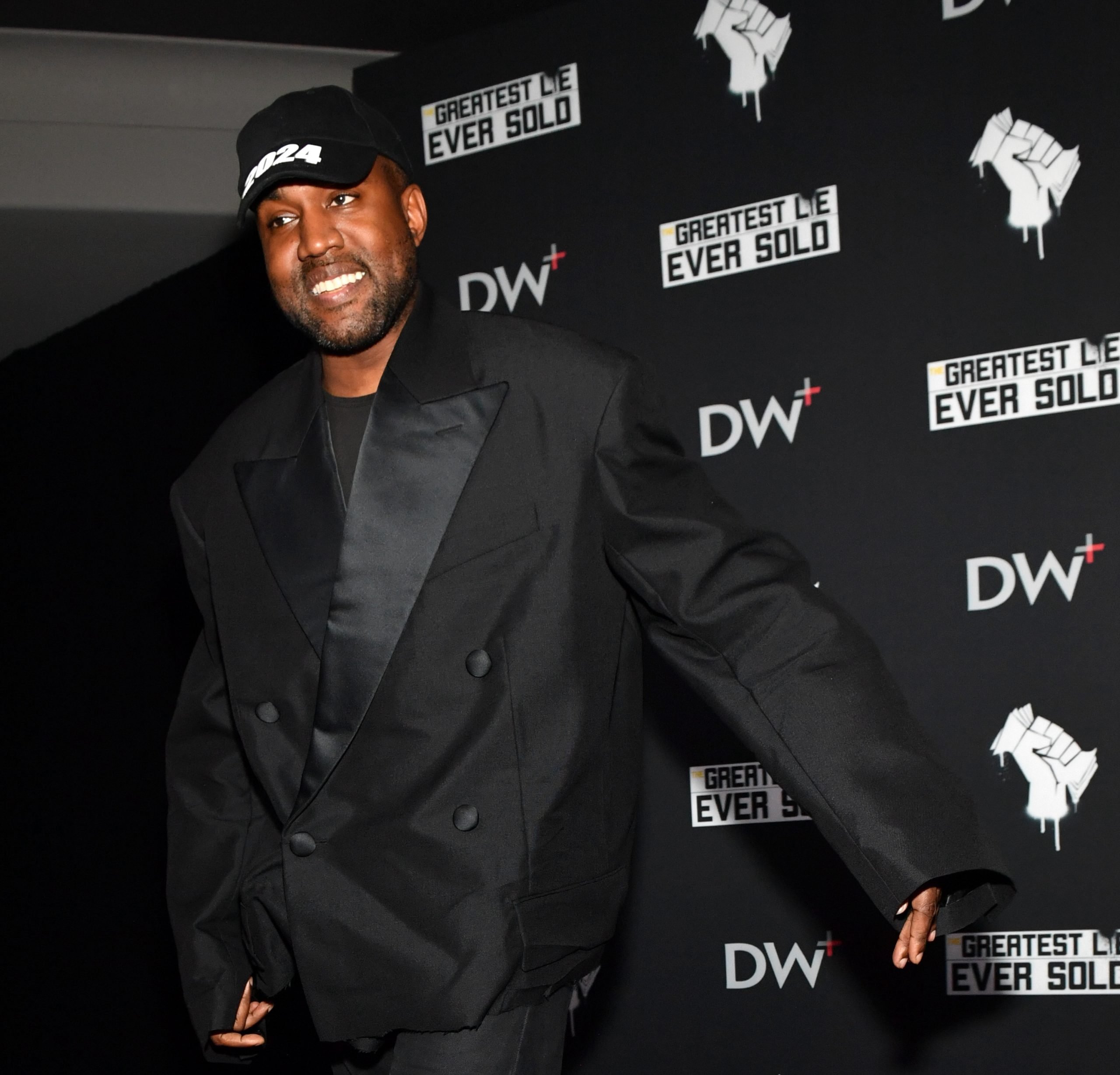 Kanye West Net Worth: REVEALED! Shocking!