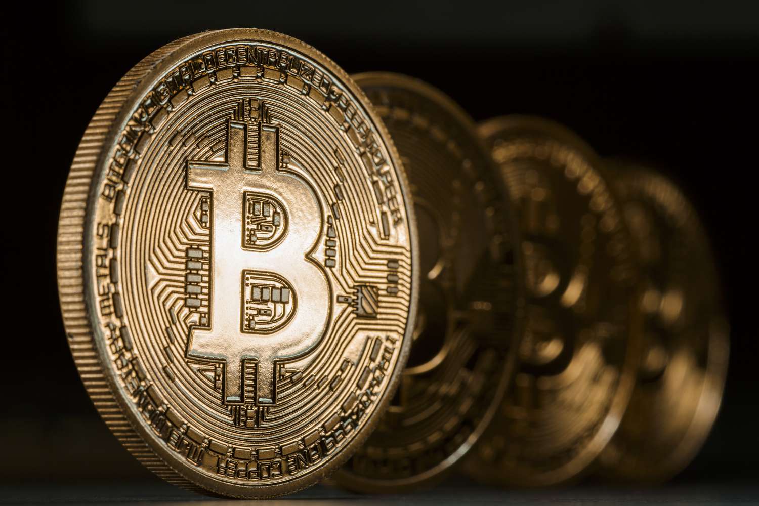 Bitcoin Set For Encounter With Key $99,900 Price Level