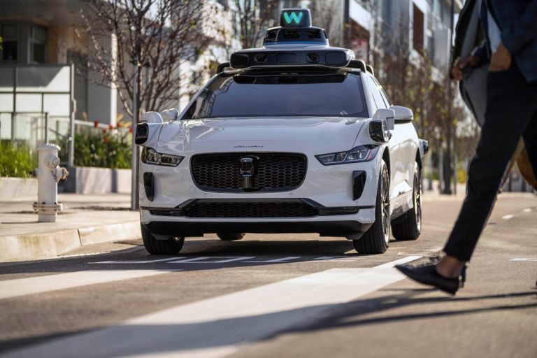 We talked to the guy who was stuck in a Waymo robotaxi on a dizzying loop