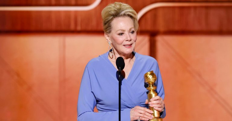 Jean Smart Urges TV Networks To Donate Awards Show Funds