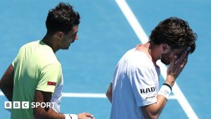 Cameron Norrie apologises after thrown racquet hits spectator in Auckland