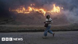 How wildfires tore through Los Angeles