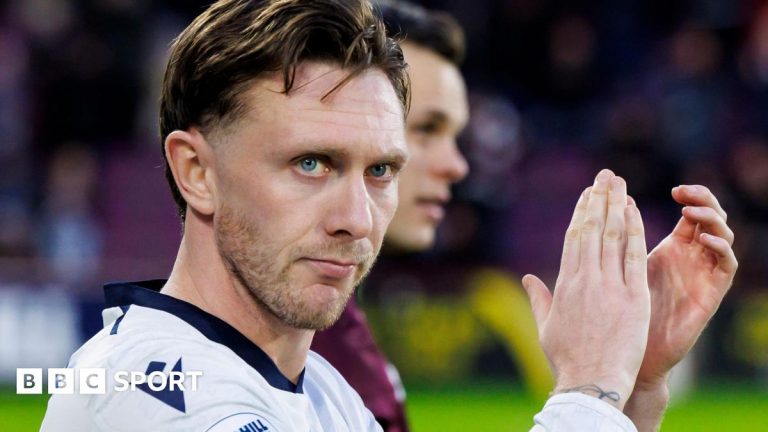 Jordan McGhee: Motherwell agree pre-contract with versatile Dundee player