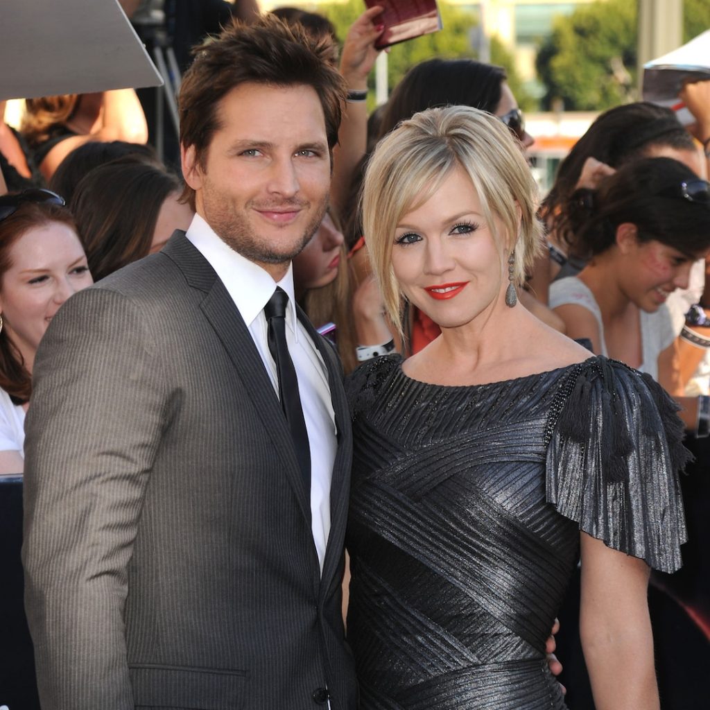 Tearful Jennie Garth Thanks Ex Peter Facinelli for Helping Her in Fire