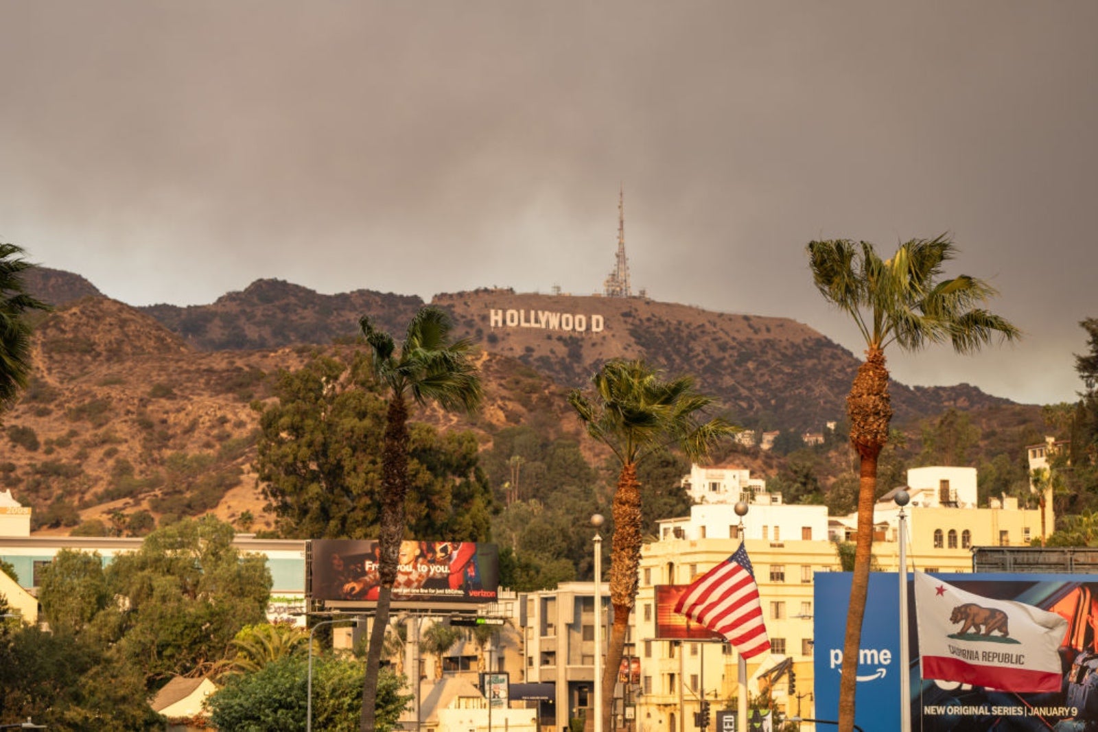 hollywoodsign_fire_AaronP-BauerGriffin_GettyImages-2