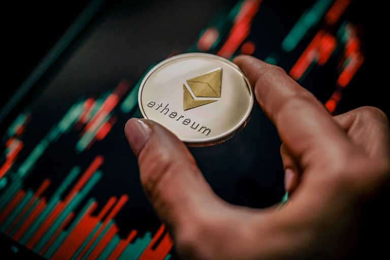 Crypto Analyst Sets $7,000 Target For Ethereum Price — Here’s How