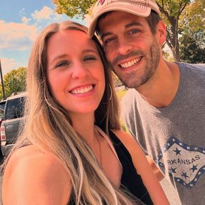 Jill Duggar’s Husband Clarifies Where He Stands With Jim Bob Duggar