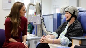 Kate visits Royal Marsden Hospital to thank staff who looked after her during cancer treatment | UK News