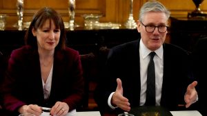 Prime Minister Sir Keir Starmer and Chancellor of the Exchequer Rachel Reeves during an investment roundtable discussion with BlackRock CEO Larry Fink and members of the BlackRock executive board at 10 Downing Street, London. Picture date: Thursday November 21, 2024. PA Photo.  Photo credit should read: Frank Augstein/PA Wire