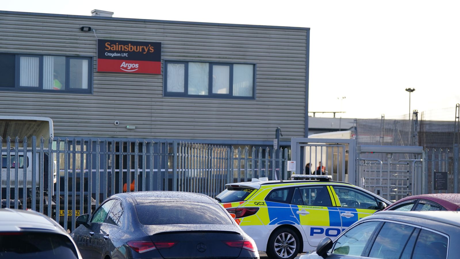 Emergency services at the scene near Marlowe Way in Croydon, south London, after after four people were injured in a reported stabbing. A man has been arrested at the scene, the Metropolitan Police said. Picture date: Thursday January 23, 2025.