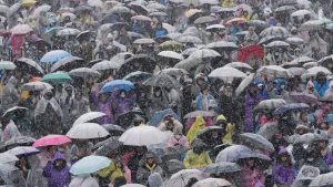 Supporters of impeached South Korean President Yoon Suk Yeol attend a Sunday service as they gather to oppose his impeachment near the presidential residence in Seoul, South Korea, Sunday, Jan. 5, 2025. (AP Photo/Ahn Young-joon)