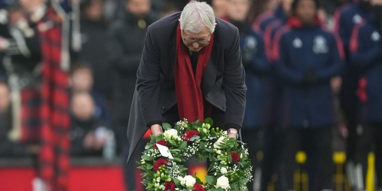 Sir Alex Ferguson leads touching tributes to Man Utd legend Denis Law at Old Trafford